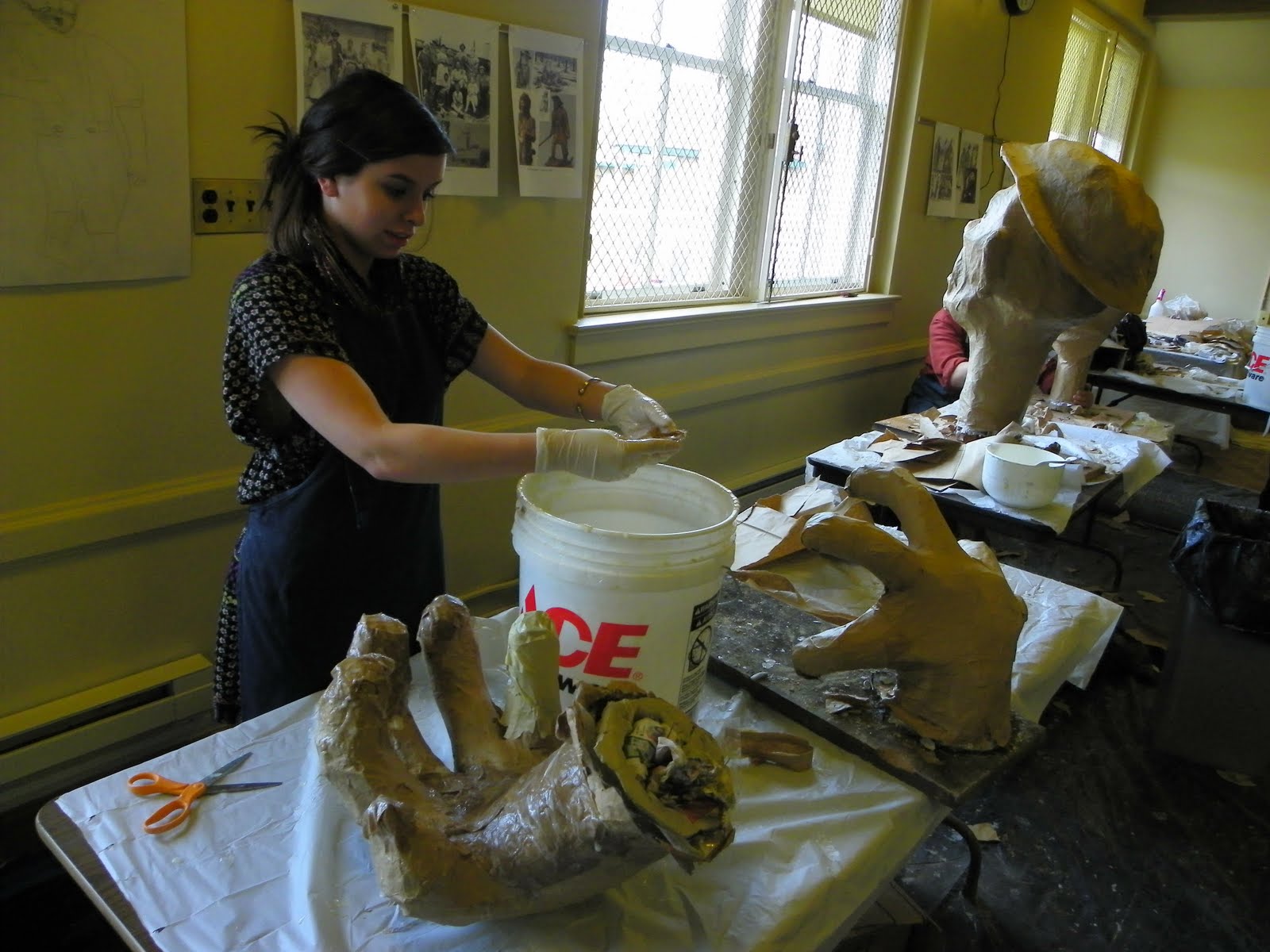 Rod Daut and Martha Flores Art Blog Giant Puppets, The Wall Street