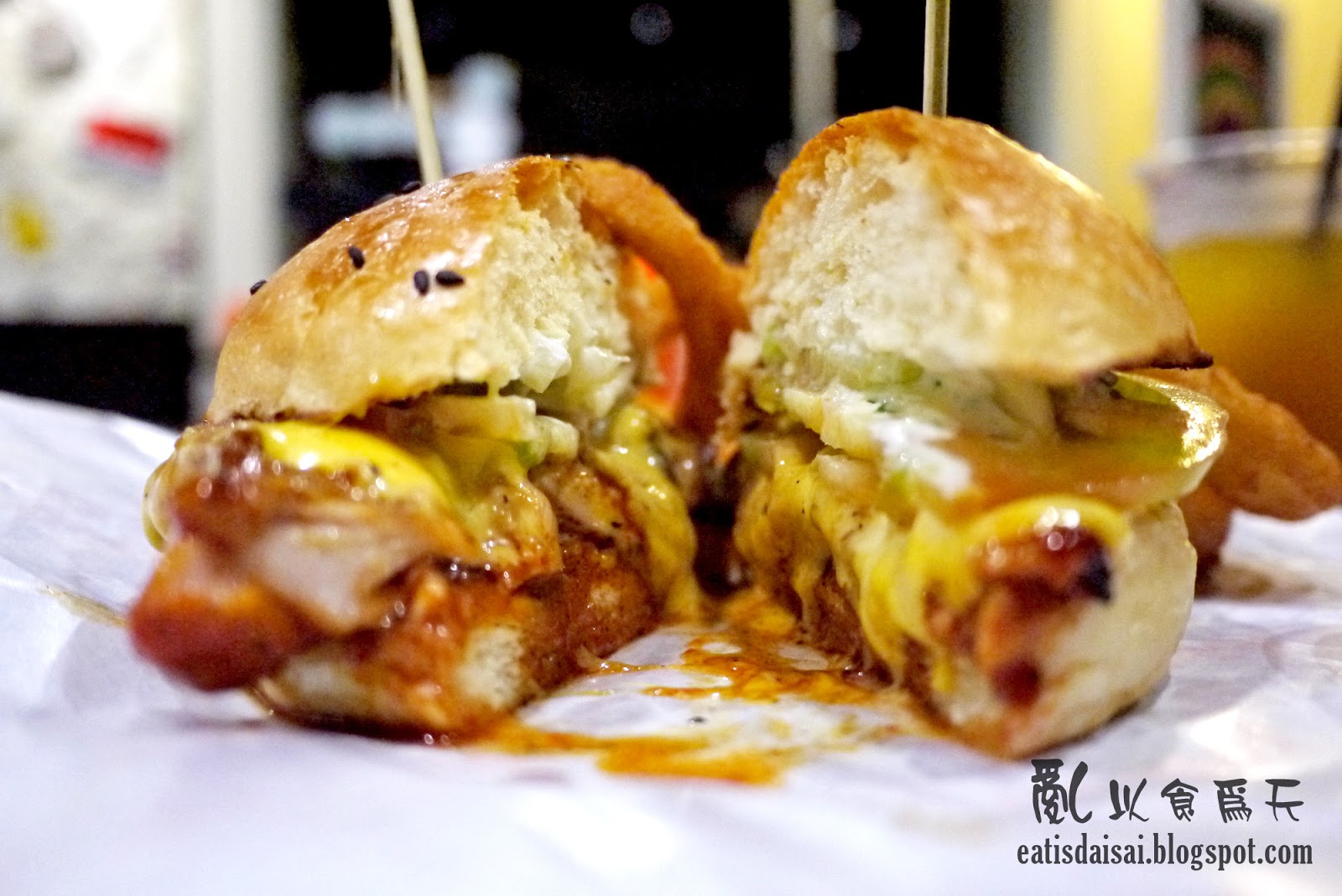 乱以食为天 Burger Junkyard Kota Damansara