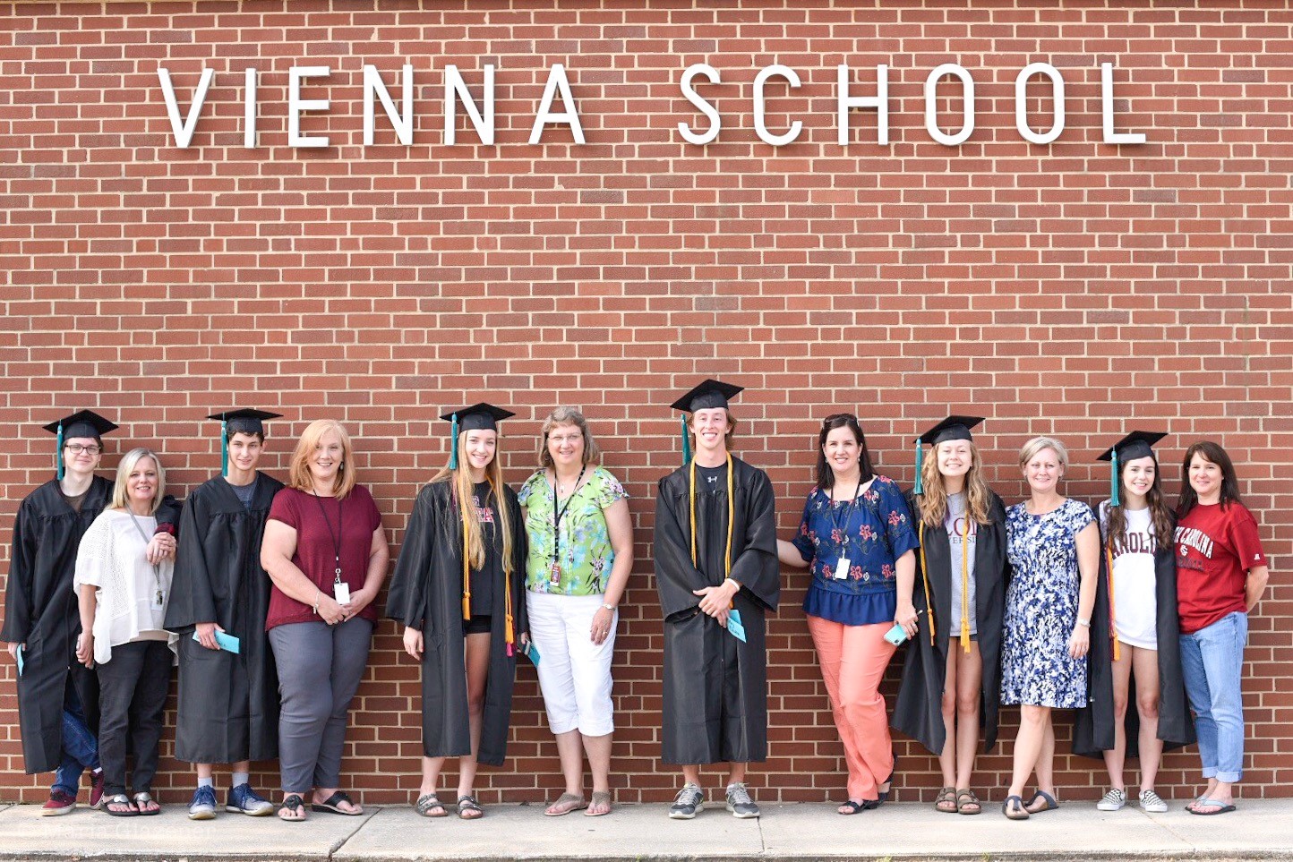 Your Permanent Record Reagan Graduating Seniors Visit Vienna Elementary