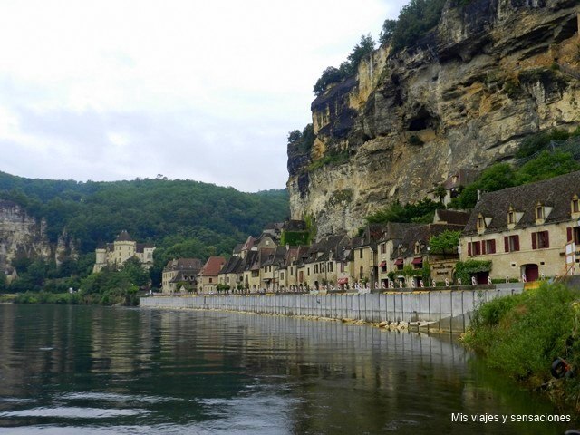 La Roque-Gageac, Dordoña, Francia