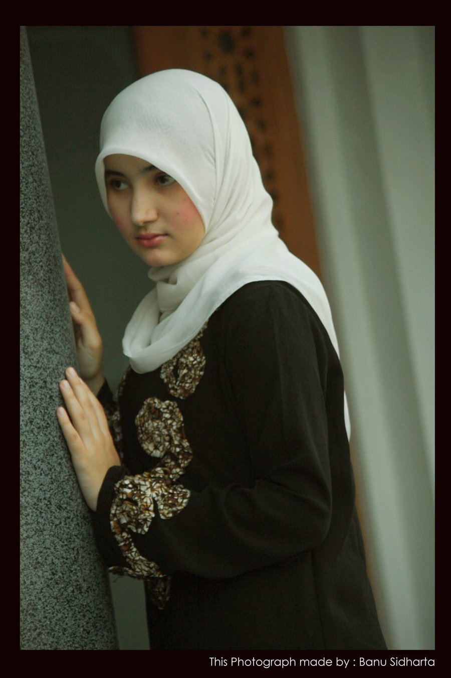 http://2.bp.blogspot.com/-x8-NuvE1HHw/TdrwCwkglHI/AAAAAAAAJ80/0xAOjDcqmiI/s1600/hijab+wallpapers%252830%2529.jpg