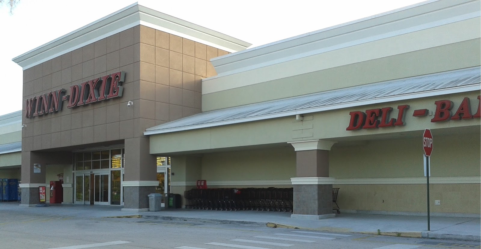 winn dixie Winn-dixie, jacksonville, florida 233,968 likes 2,132 talking about this winn-dixie is headquartered in jacksonville, florida, and currently operates. winn dixie Winn-dixie, jacksonville, florida 233,968 likes 2,132 talking about this winn-dixie is headquartered in jacksonville, florida, and currently operates.