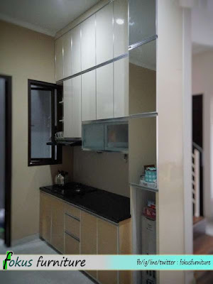 Kitchen set minimalis Lis aluminium Depok Kitchen set minimalis Lis aluminium Depok