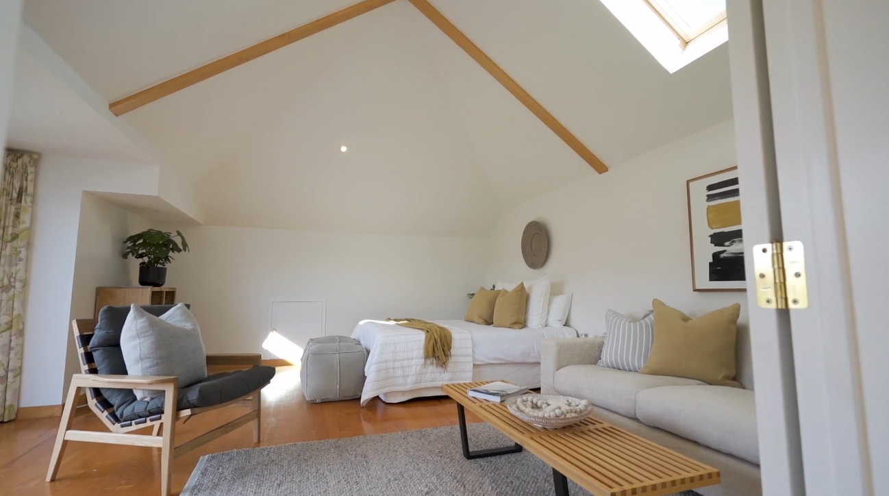13 Photos vs. 130 Margaret Avenue, Havelock North, New Zealand Home Interior Design Tour