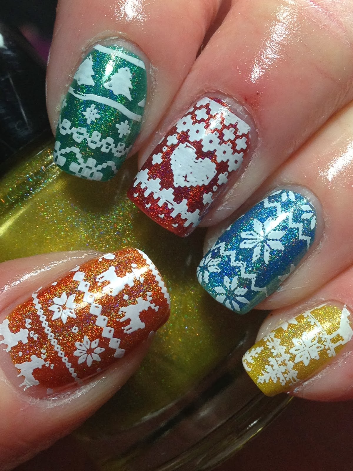 Canadian Nail Fanatic: Ugly Sweater Nails