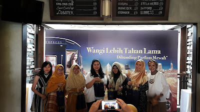 Berani Wangi Dengan Downy Daring, Paduan Harmonis Aroma Parfum Premium, Harum Lebih Tahan Lama Dari  Parfum Mewah