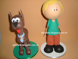 Salsicha(25cm de altura) / Scooby (19cm de altura)