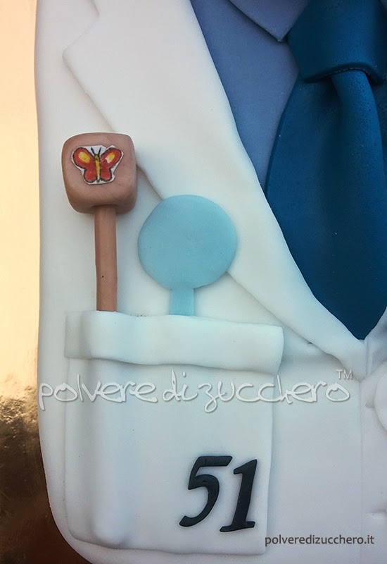 torta decorata camice dottore oculista pasta di zucchero cake art