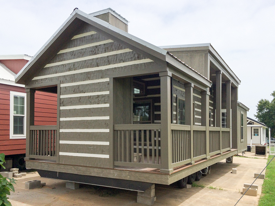 Lockhart Park Model Home [ TINY HOUSE TOWN ]