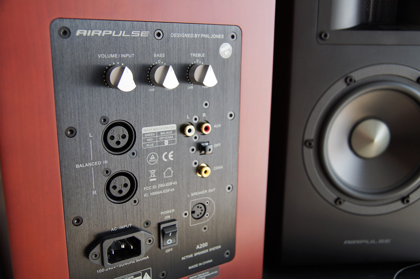 AirPulse A200 (AirPulse Model One) active speaker review. Good job Mr ...