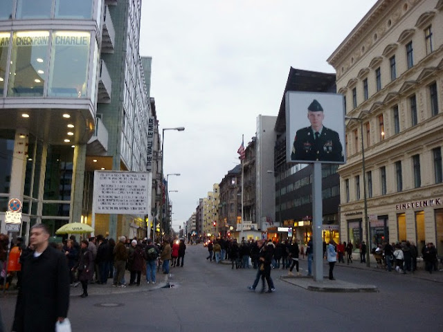 cosa vedere a berlino, Check Point Charlie