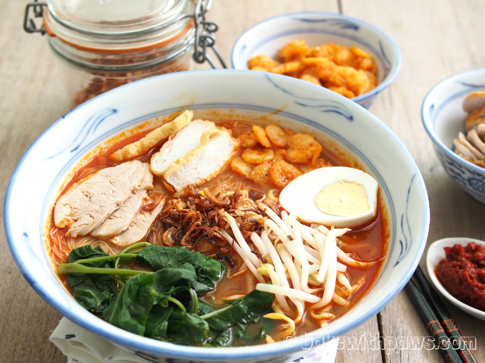 Penang Prawn Mee (Hokkien Mee) - BAKE WITH PAWS