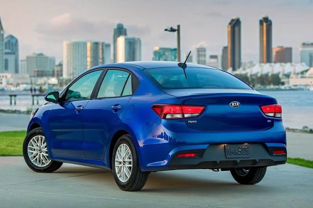 kia rio back