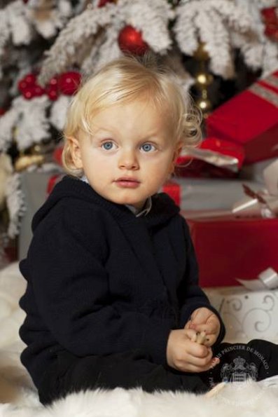 Prince Albert, Princess Charlene and their twins, Prince Jacques and Princess Gabriella, 2016 Christmas Card. Princess Charlene wore Ralph Lauren Backless Sequin Dress