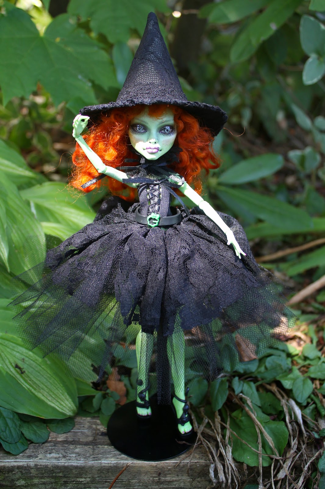 Anne Marie Gibbons Monster High Repaints & Customs: Abby Cadabby witch