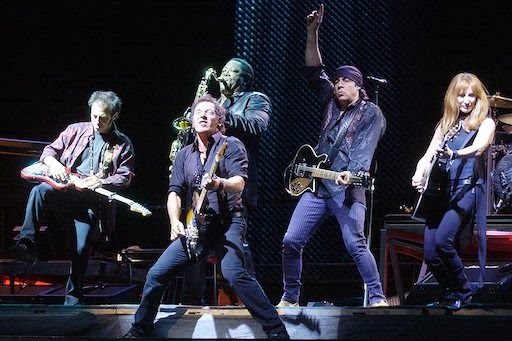 Bruce Springsteen live image