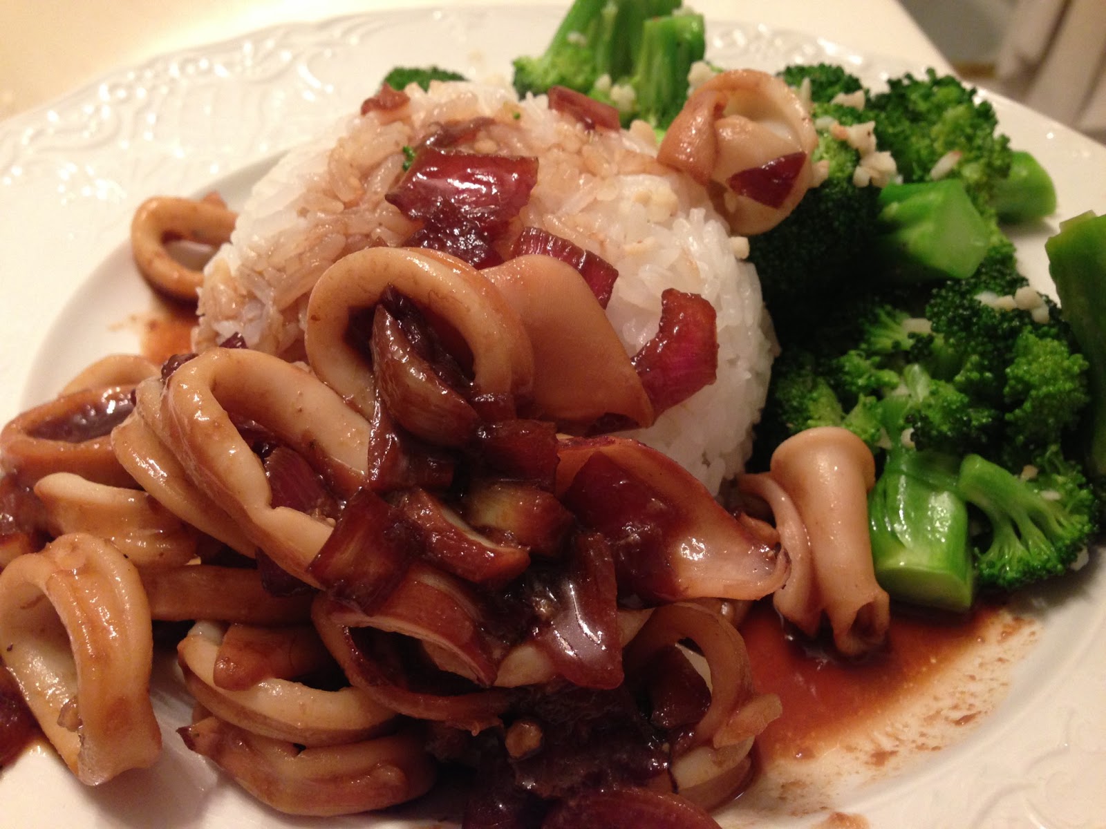 Hungry Panda: Home-made Adobo Squid, Rice and Broccoli