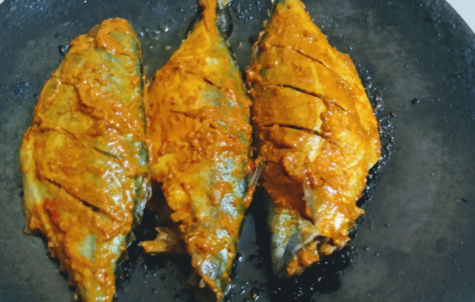 Best homemade Mackerel fish ( bangda ) tawa fry Recipe hassanchef