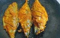 Cooking Mackerel bangda fish in iron skillet tawa fry Recipe