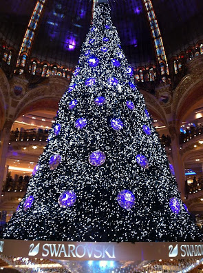 Sapin de Noël en Swarovski aux Galeries Lafayette