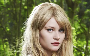 emilie de ravin