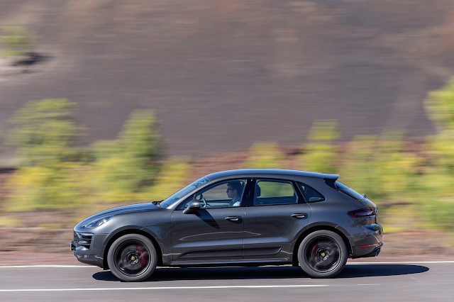 Macan 2017 Porsche Macan GTS grey