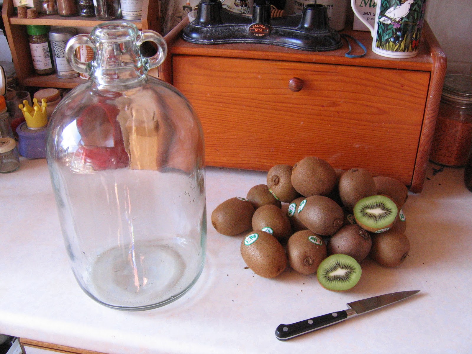 Ben's Adventures in Wine Making Kiwi Fruit Wine The Making Of