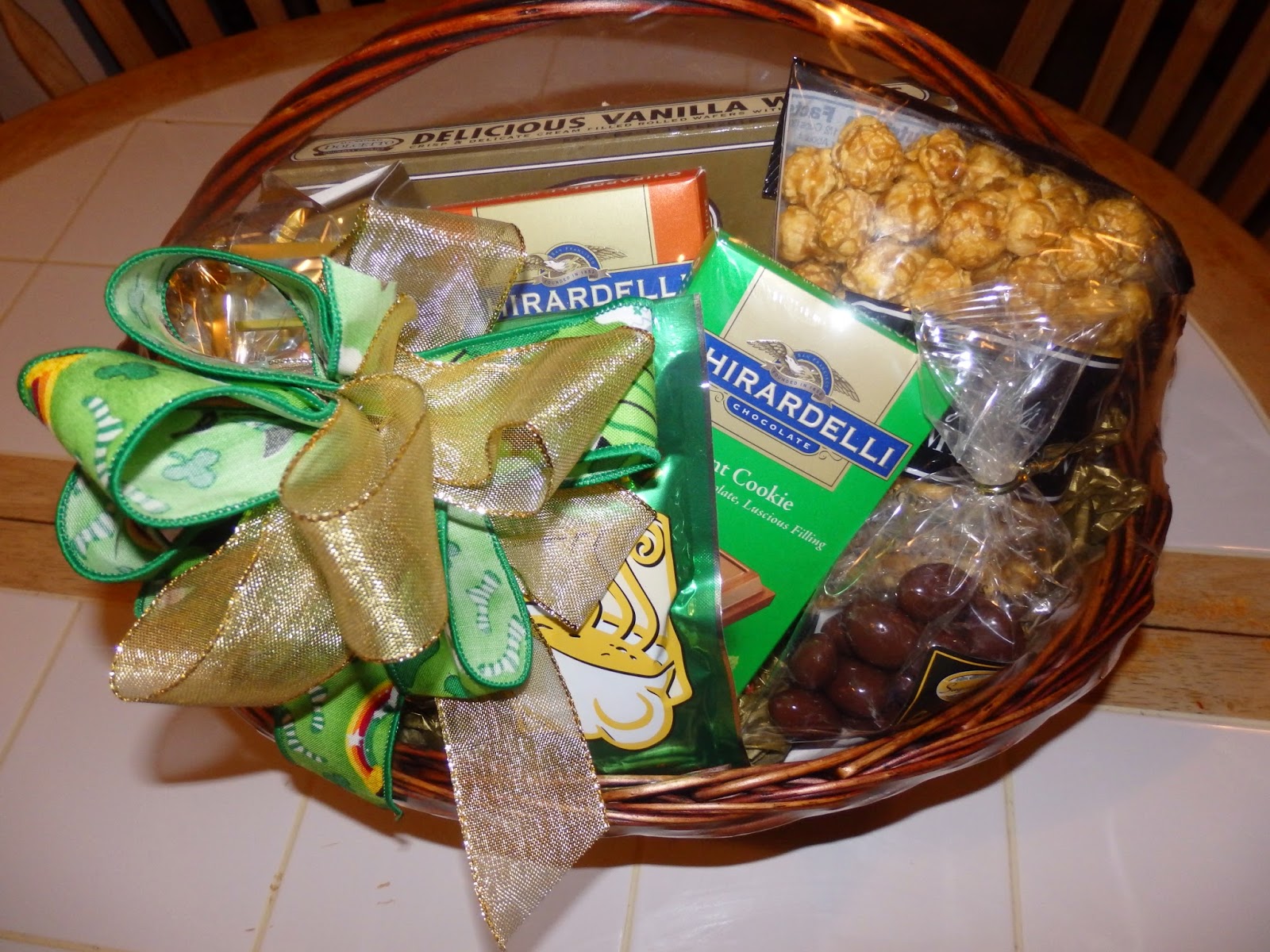 New Age Mama LaBella Baskets & Gifts The Luck O The Irish Giveaway