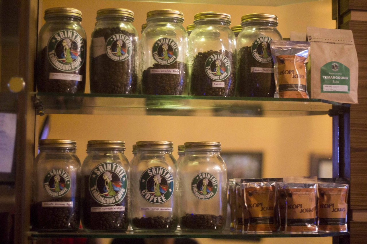 Warung Kopi Pontianak, Yang Jadi Tongkrongan Jokowi Buka di Jakarta