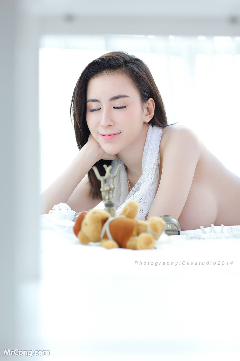 Thai Model No.327: Model ฒา ฬิ วรรณ เจ๊ะ หมัด (18 photos)