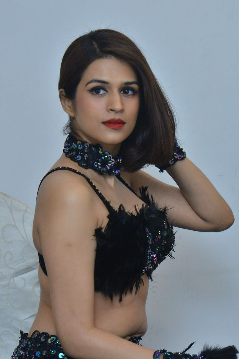 Actress Shraddha Das Stills At New Year Bash 2019 Latest Indian Hollywood Movies Updates Branding Online And Actress Gallery See more ideas about shraddha das, saree and shraddha das (@shraddhadas43) • instagram photos and videos. actress shraddha das stills at new year