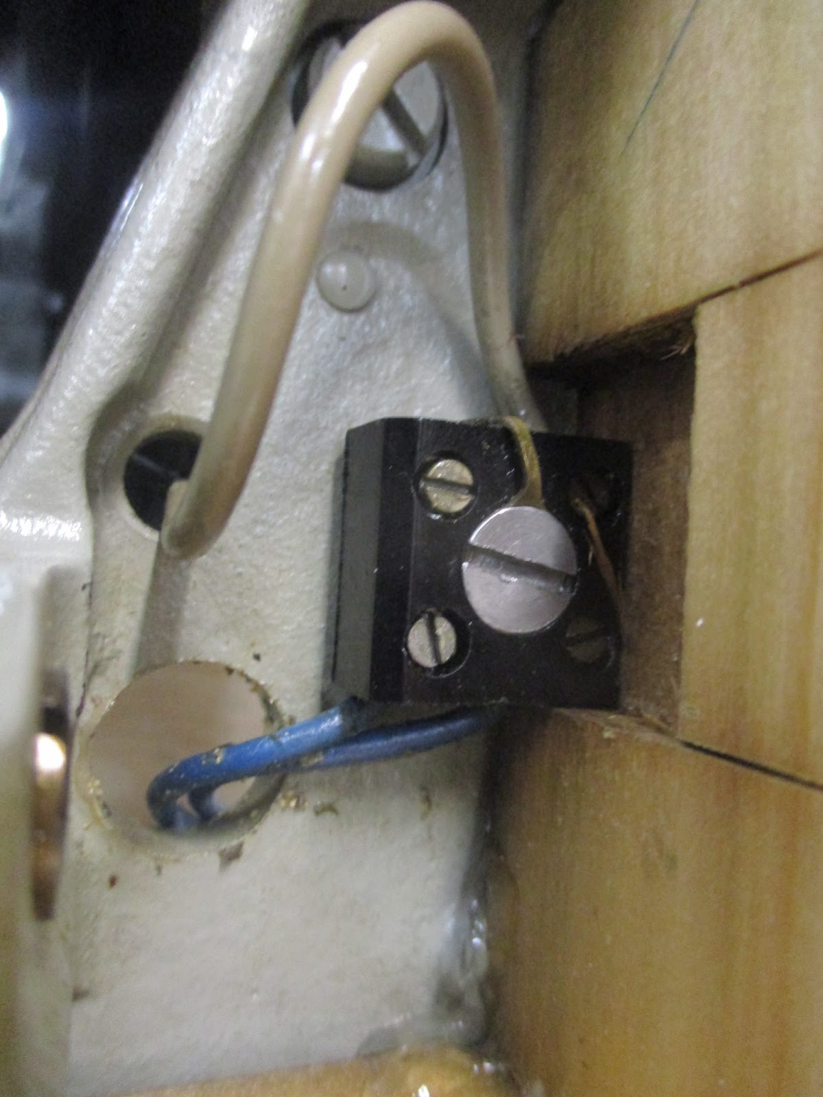 MI Vintage Sewing Machines Necchi BU NA Wiring