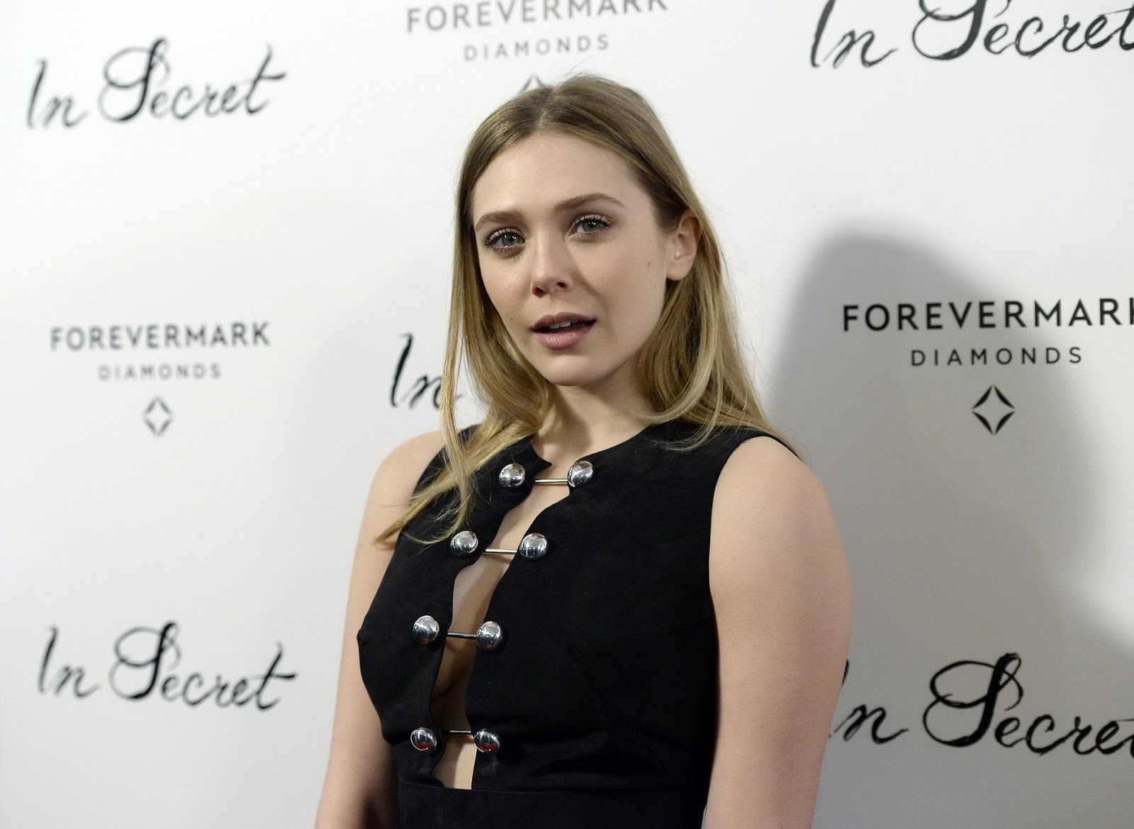 엘리자베스 올슨 모음 - 디쁠