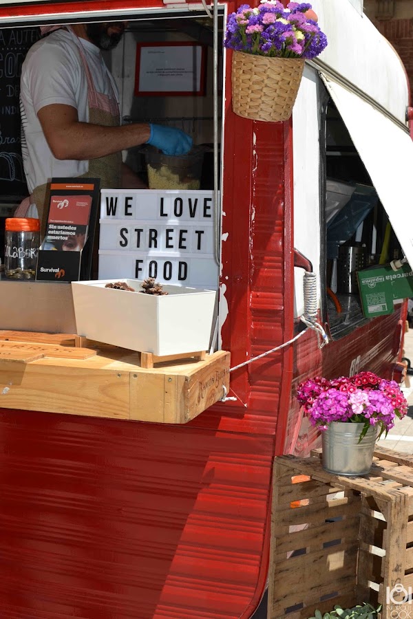 "Indigenas Street Food"