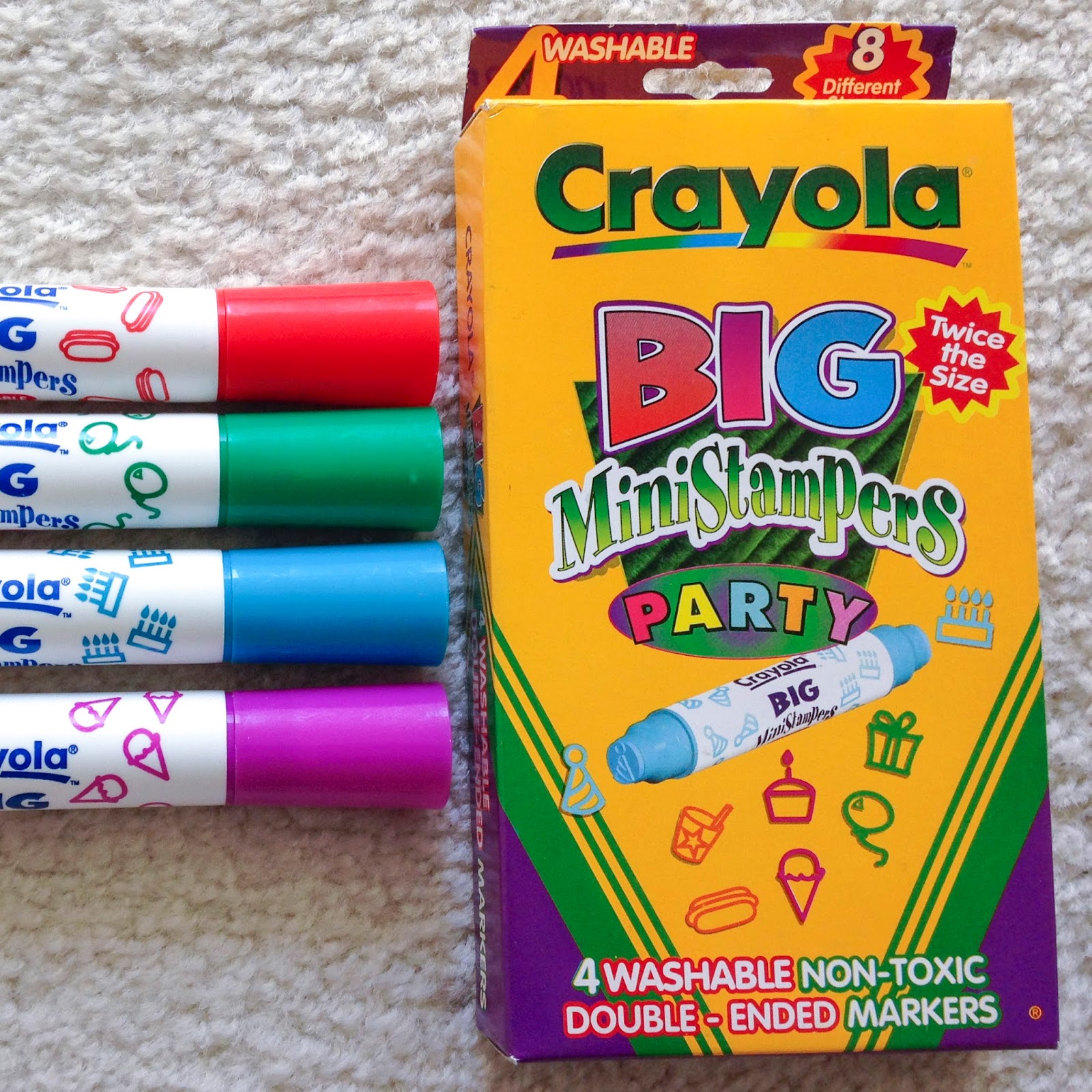 Crayola Emoji Stamp Marker Maker Art Set