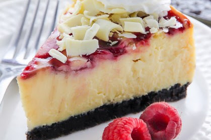 WHITE CHOCOLATE RASPBERRY CHEESECAKE