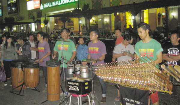 Keramaian Jalan Malioboro