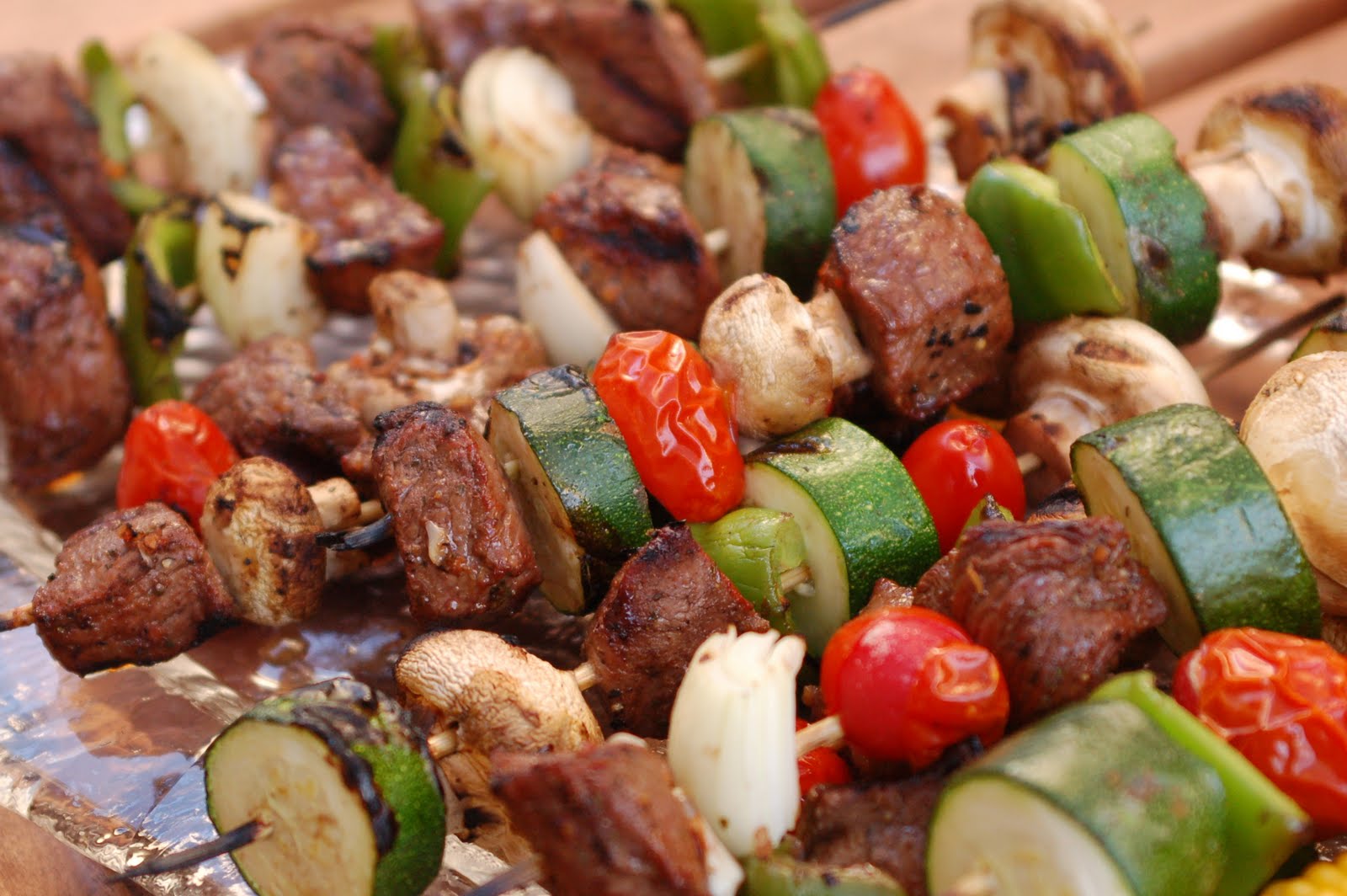 Simply Fit Mama Beef and Veggie Kabobs Dinner