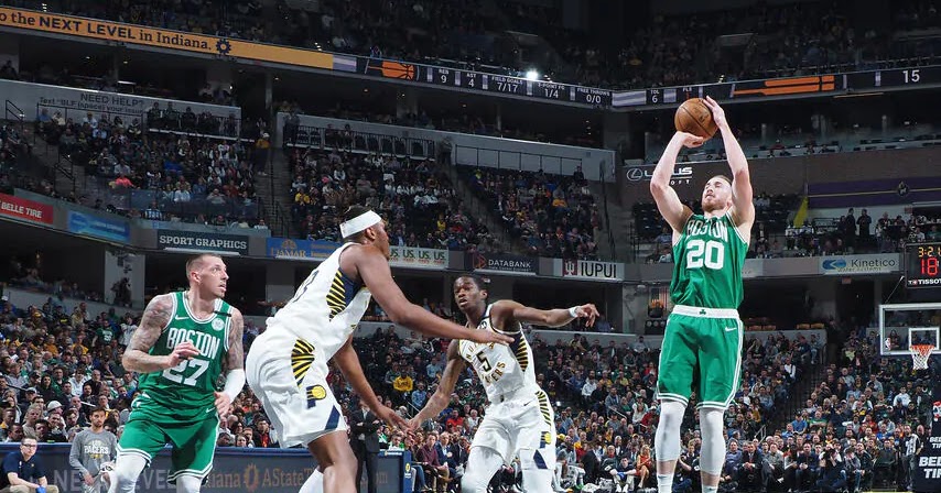 Denzel Valentine Hits Clutch Shots As No. 8 Celtics Top No. 1 Lakers 