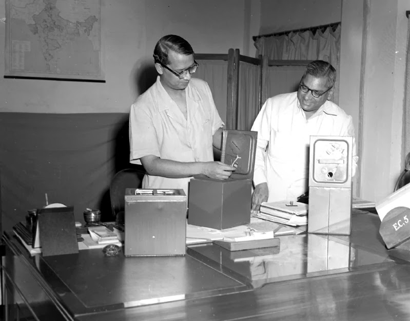 India's First General Elections | India's First Lok Sabha Elections | Rare & Old Vintage Photos (1952)