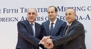 Georgia, Azerbaiyán y Turquía se reunieron en Bakú
