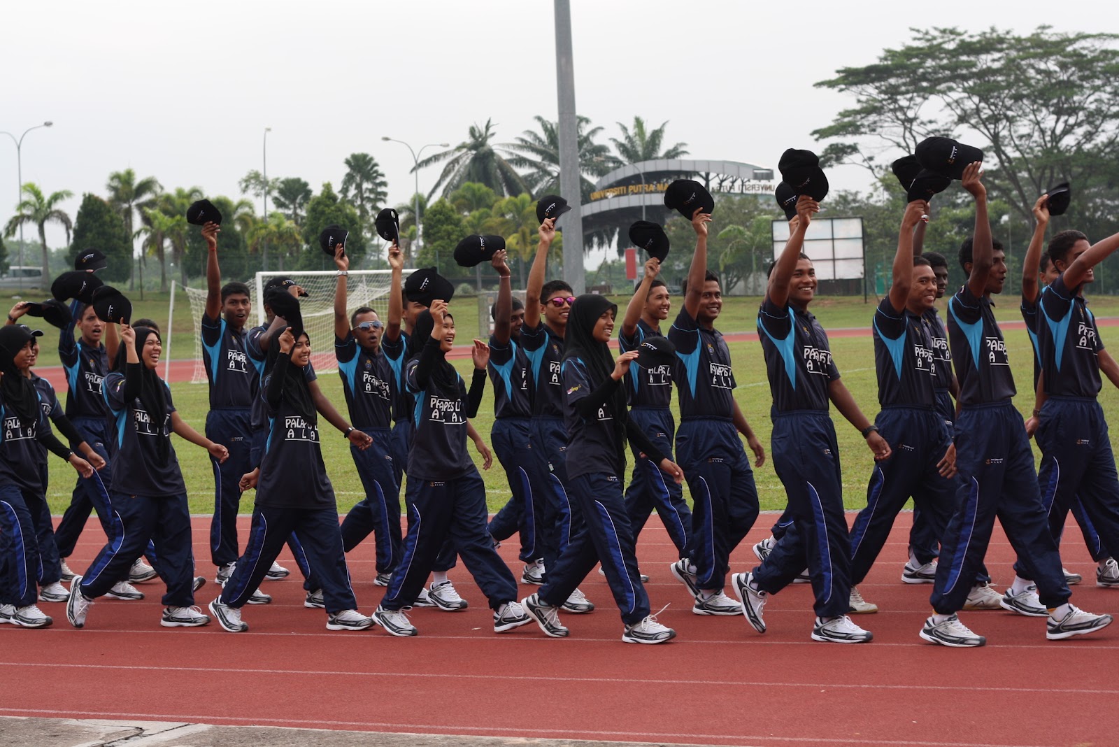 ALAM's ROTU-Navy Official Blog: KARNIVAL SUKAN PALAPES LAUT KE 10