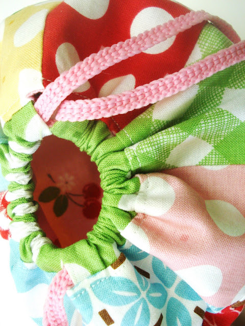 Bee In My Bonnet: A Cute Little Patchwork Bag...