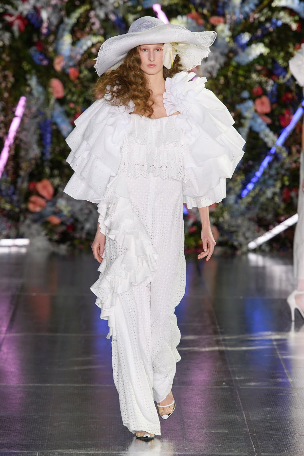 FLIRTY AND FUN: RODARTE ON THE RUNWAY