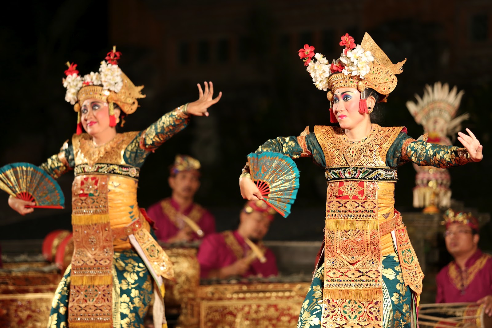 L instant Coco Danse traditionnelle Indon sienne