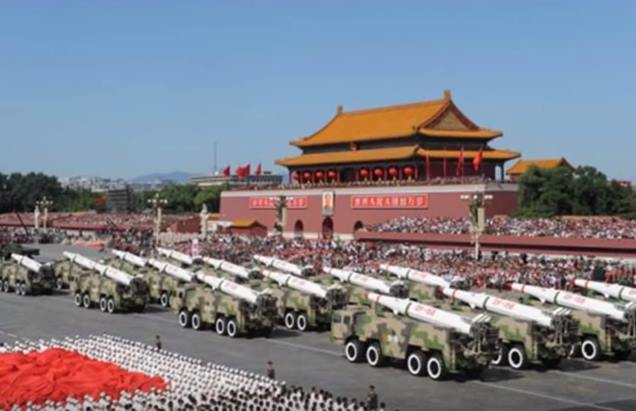 Gambar kekuatan militer China sangat ditakuti amerika