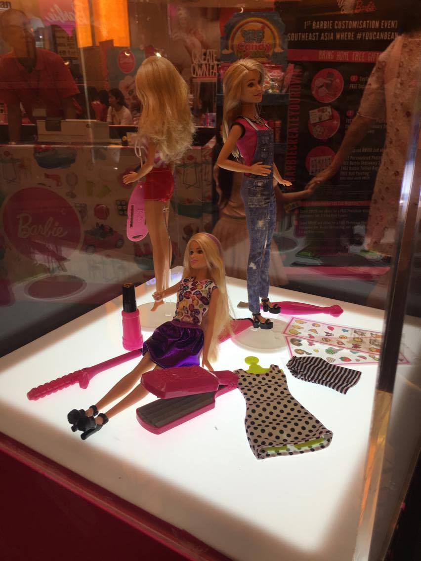 Barbie: Create Your Own
