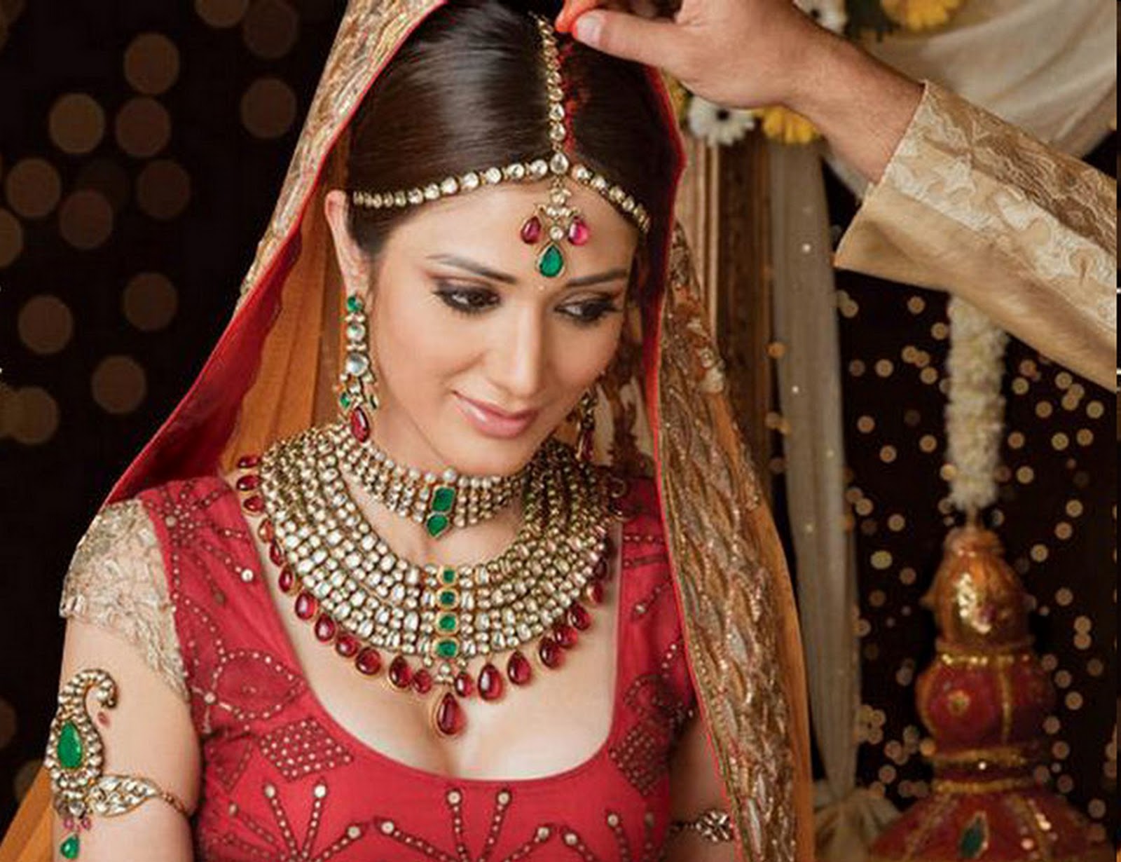 Latest Indian Jewelry Designs