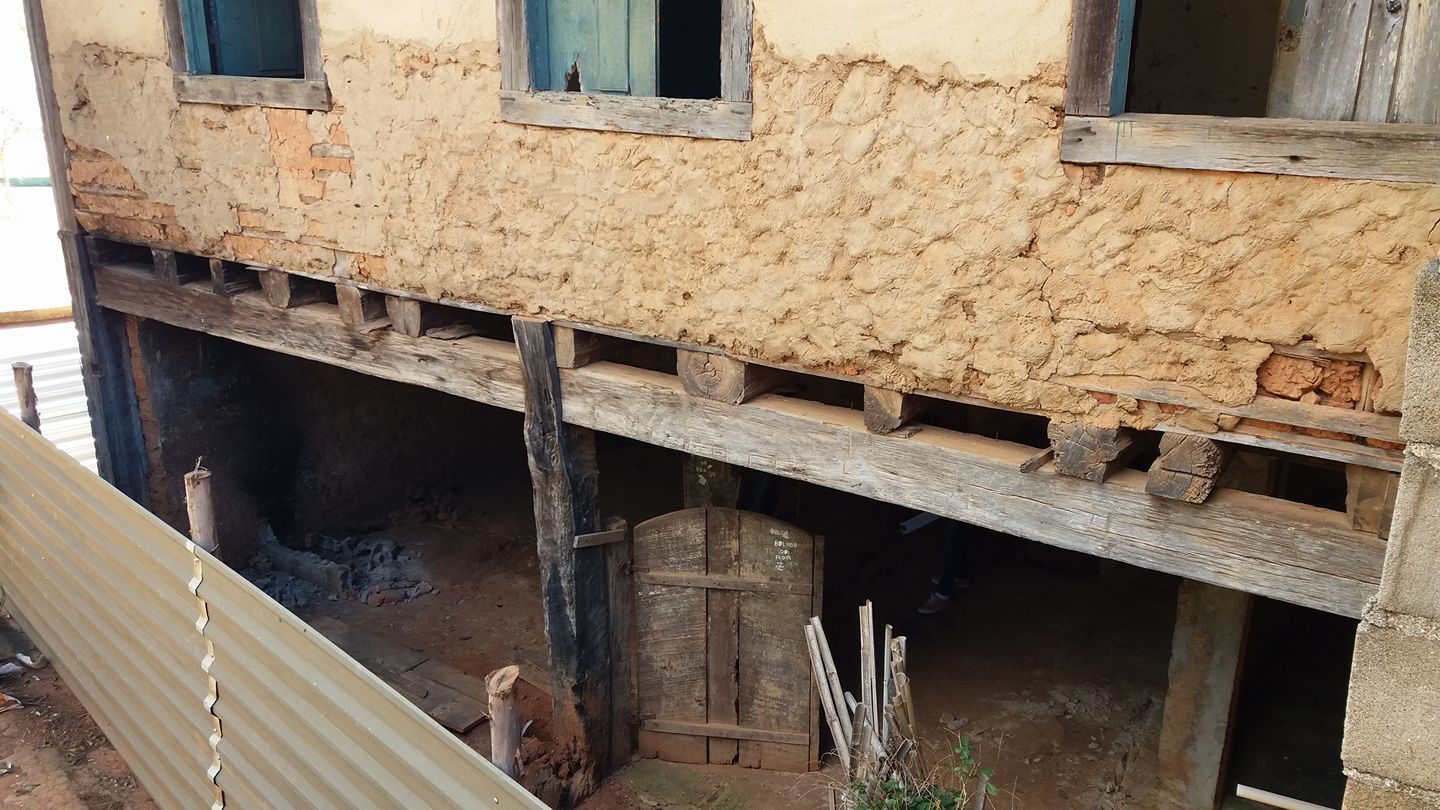 Por amor às cidades PEDRA DO ANTAMG