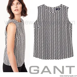 Princess Sofia Hellqvist GANT Braid Print Top